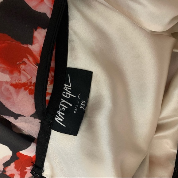 Nasty Gal Cut Out Floral Dress - Picture 5 of 5